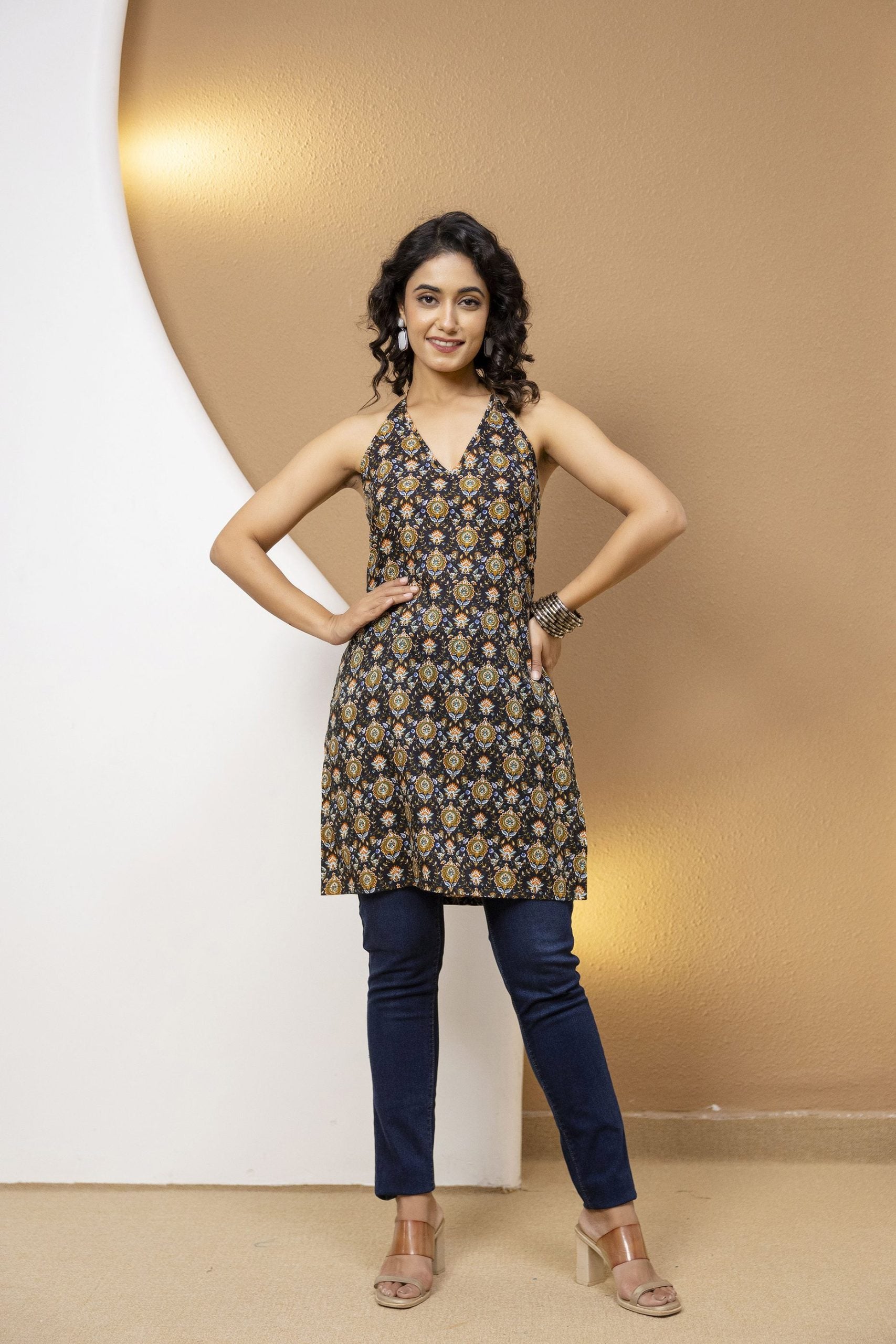 Mohini Black Printed Halter Neck Corset Kurti - View 4