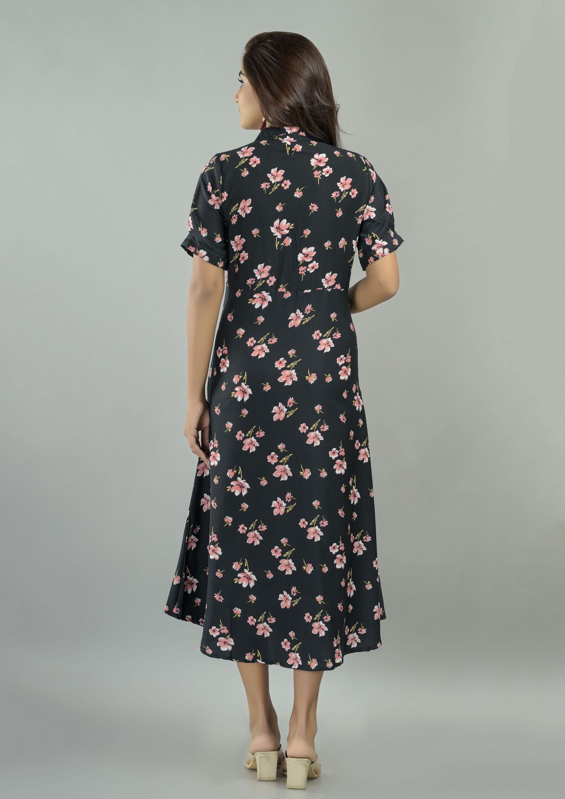 Aurelia Black Floral Maxi Dress - View 2